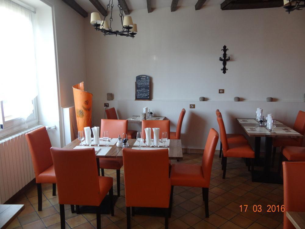Hotel Du Commerce Châtillon-sur-Chalaronne Zewnętrze zdjęcie