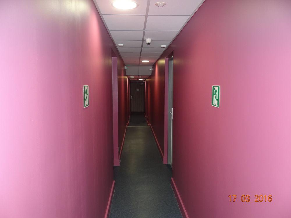 Hotel Du Commerce Châtillon-sur-Chalaronne Zewnętrze zdjęcie